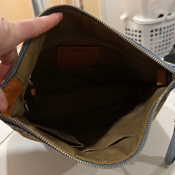 Coach Signature C Tan & Blue Striped Canvas and Leather Shoulder Bag and Wallet - Picture 9 of 17